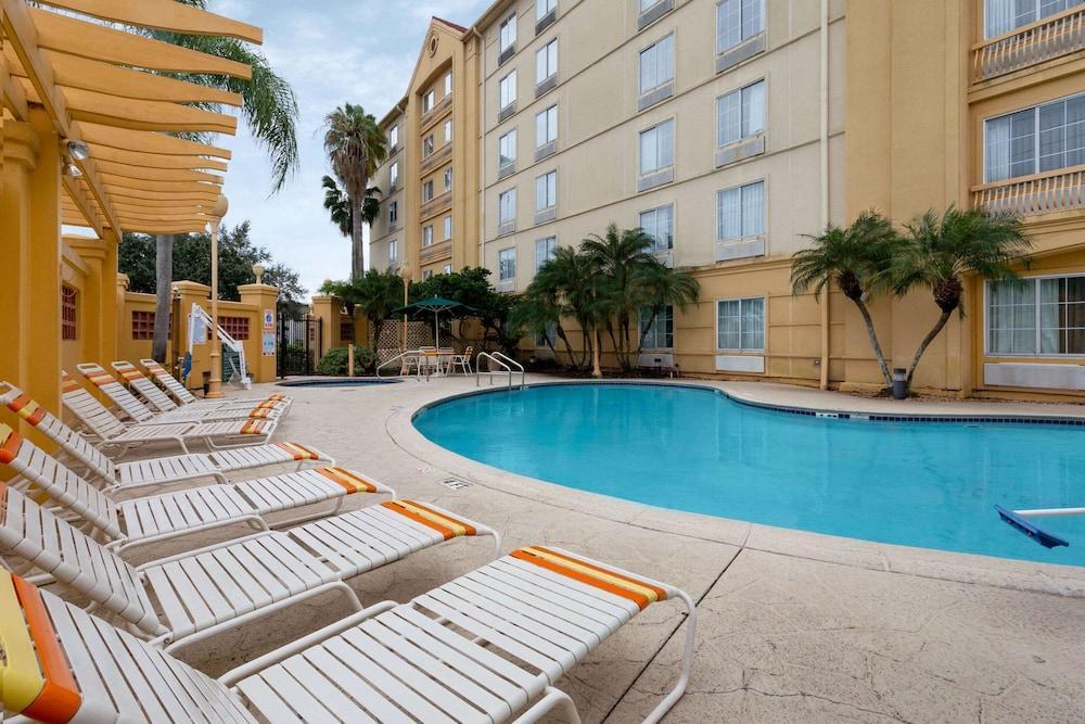 La Quinta By Wyndham Lakeland West Exteriör bild