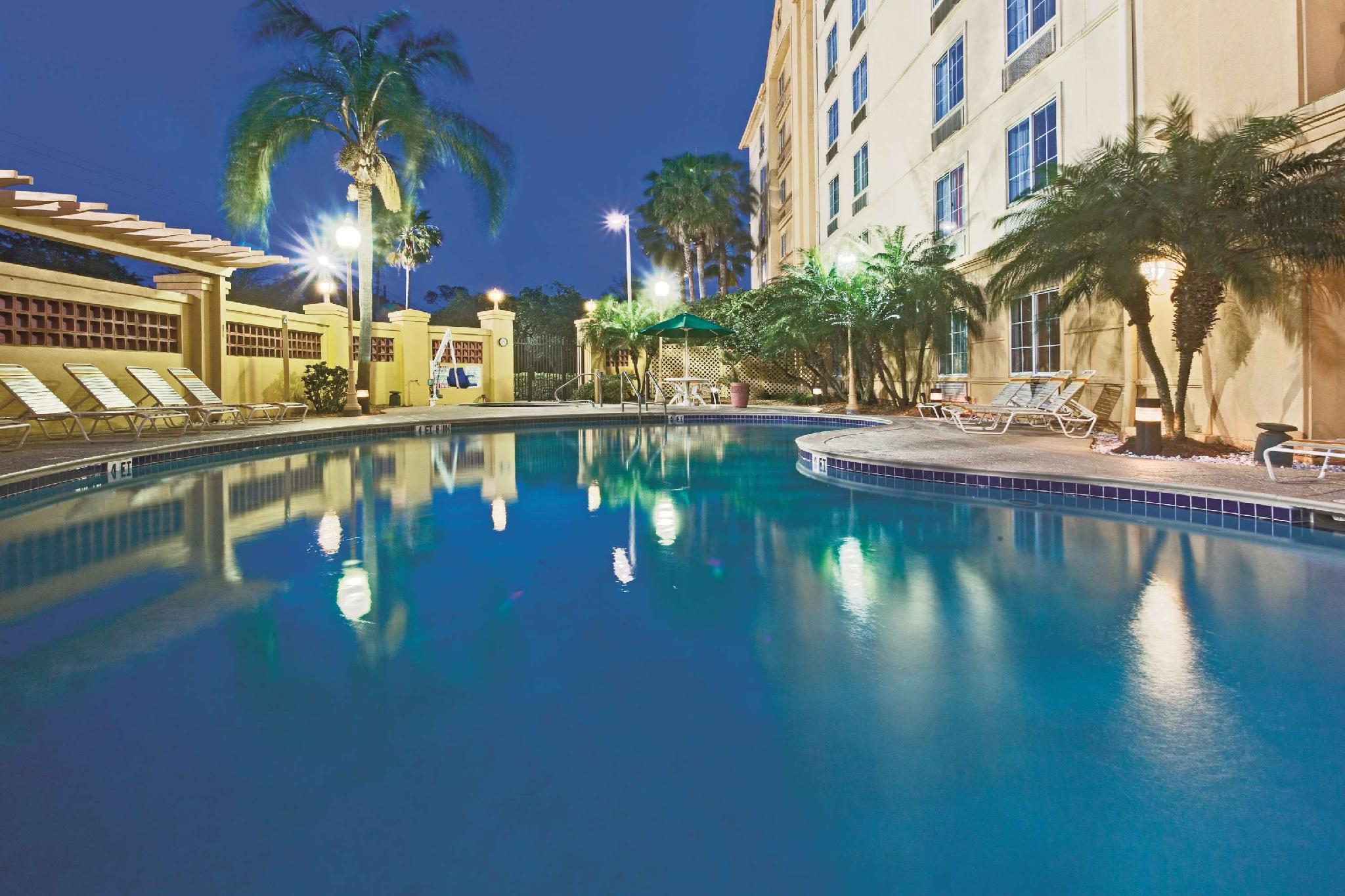 La Quinta By Wyndham Lakeland West Exteriör bild